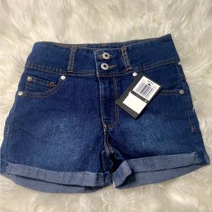 Girl’s summer shorts